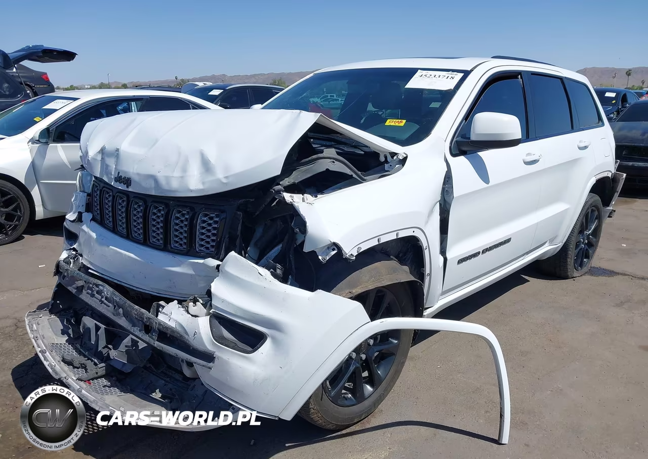 2020 Jeep Grand Cherokee Altitude 4X2 VIN:1C4RJEAG3LC364638 - 17