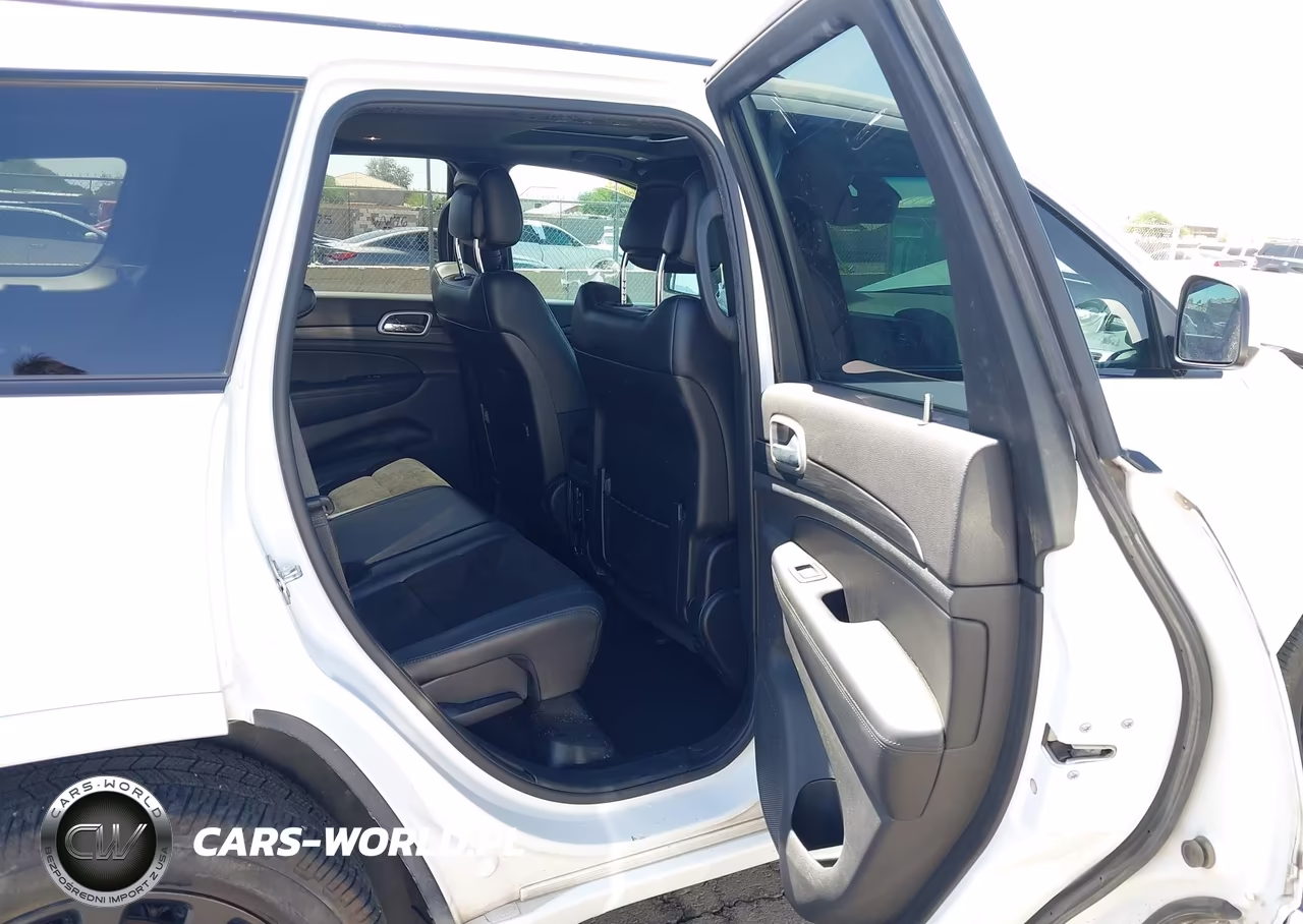 2020 Jeep Grand Cherokee Altitude 4X2 VIN:1C4RJEAG3LC364638 - 8