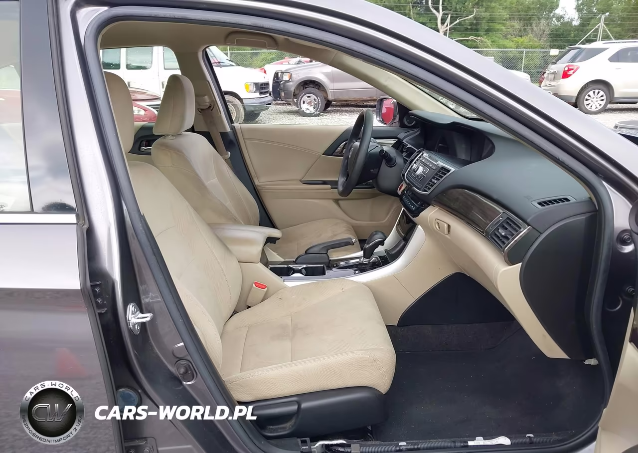 2017 Honda Accord Hybrid VIN:JHMCR6F38HC016284 - 5