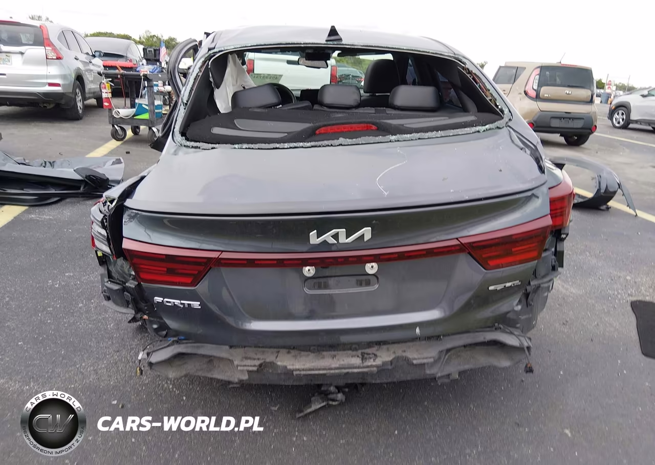 2023 Kia Forte Gt-Line VIN:3KPF54ADXPE582680 - 16