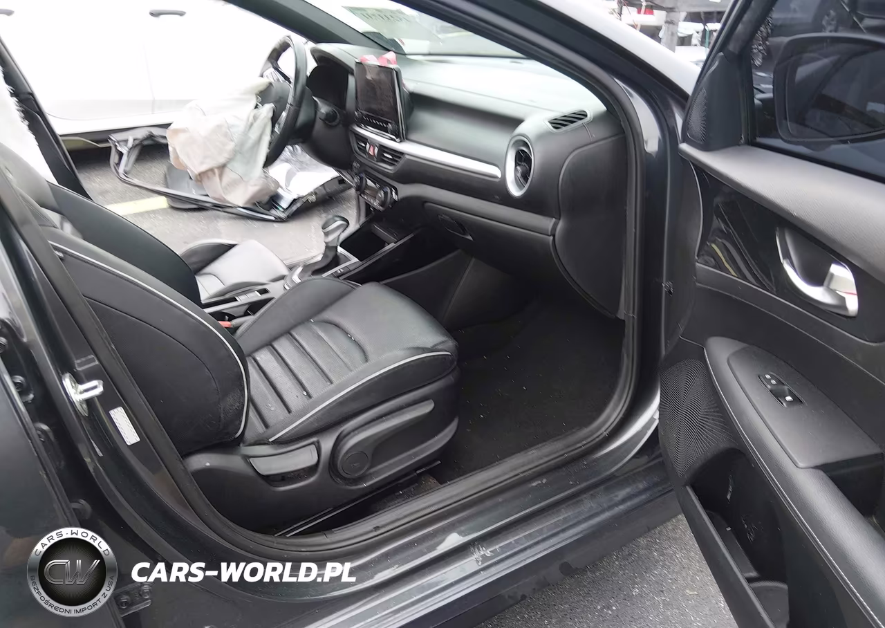 2023 Kia Forte Gt-Line VIN:3KPF54ADXPE582680 - 5