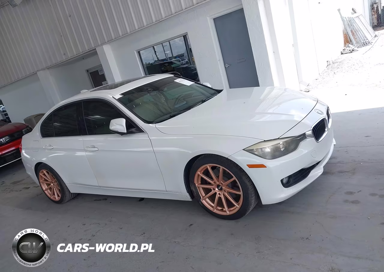 2015 BMW 328I VIN:WBA3A5G58FNP34256 - 13