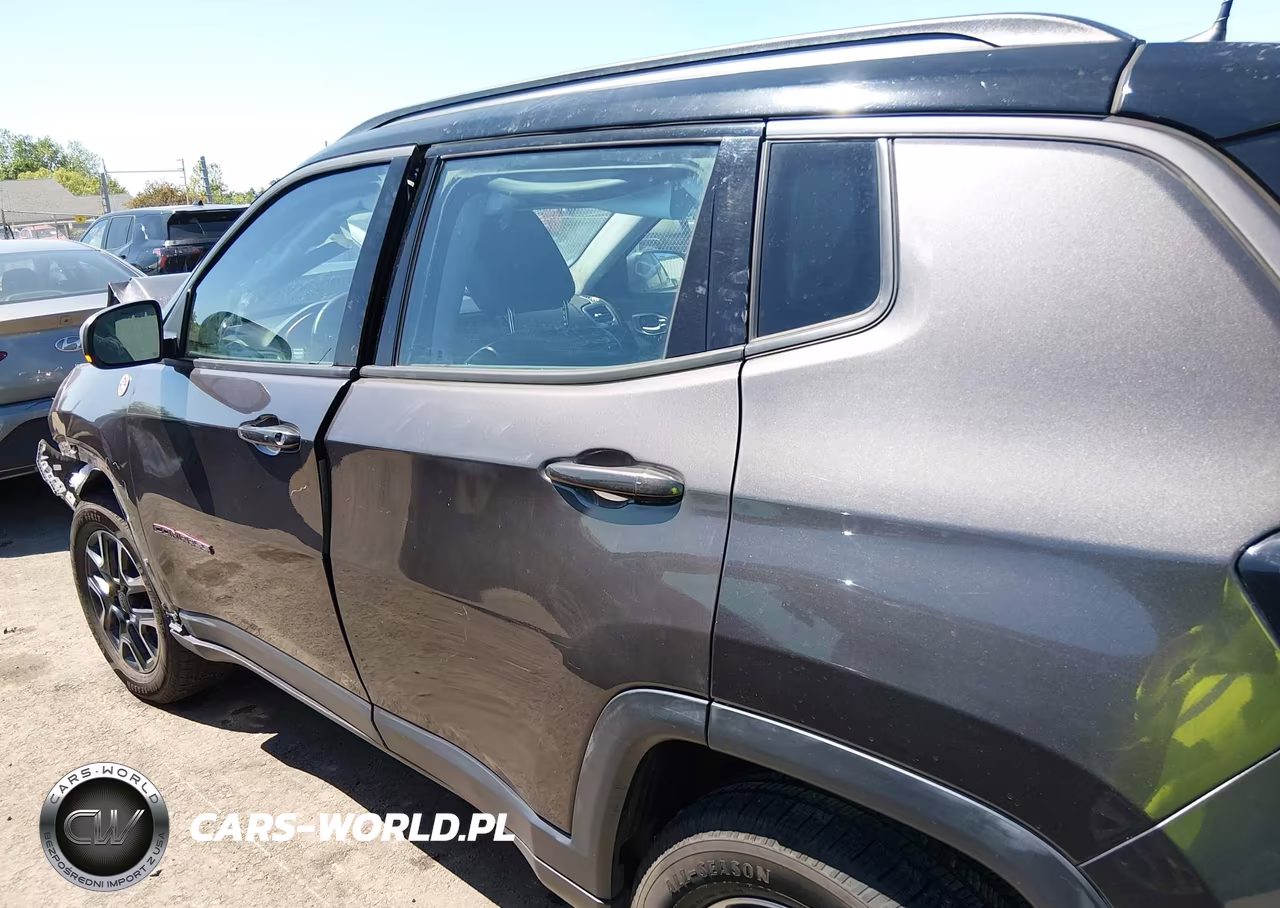 2019 Jeep Compass Trailhawk 4X4 VIN:3C4NJDDB8KT722053 - 14