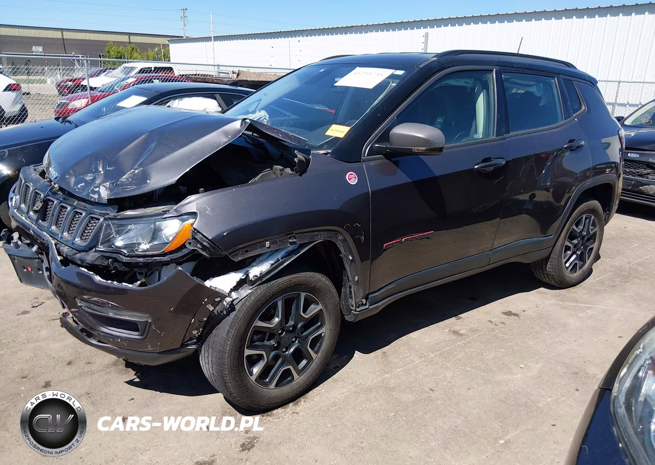 2019 Jeep Compass Trailhawk 4X4 VIN:3C4NJDDB8KT722053 - 2