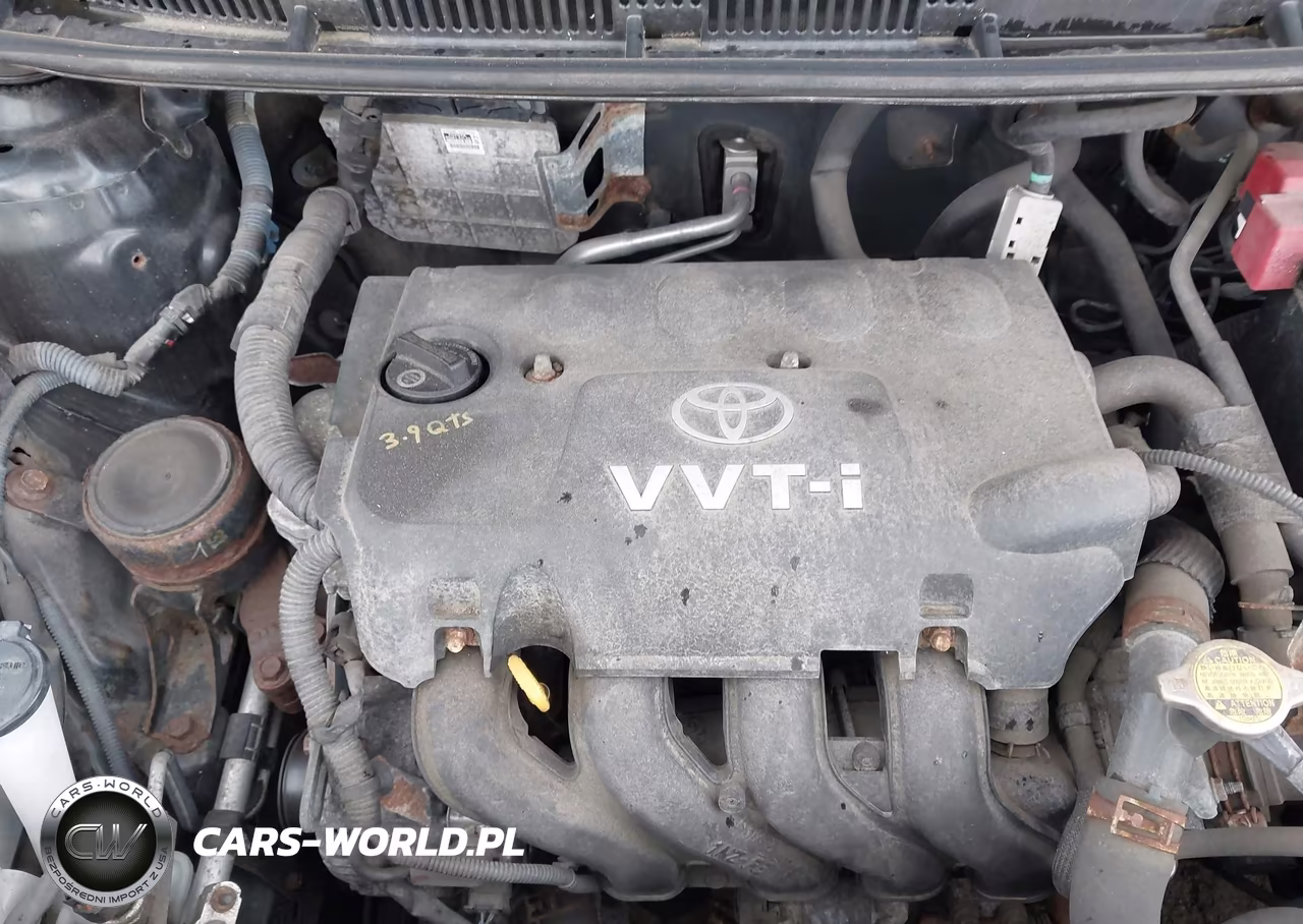 2010 Toyota Yaris VIN:JTDBT4K30A1367085 - 10
