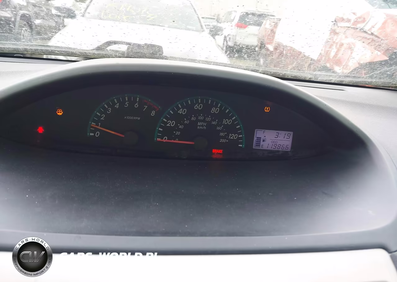 2010 Toyota Yaris VIN:JTDBT4K30A1367085 - 7
