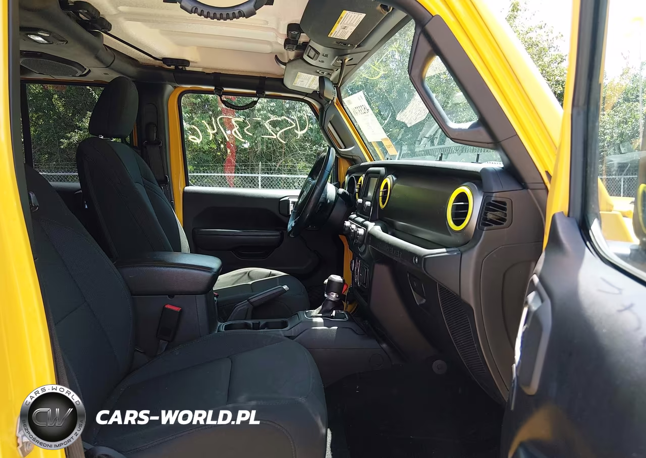 2018 Jeep Wrangler Unlimited Sport S 4X4 VIN:1C4HJXDG7JW318194 - 5