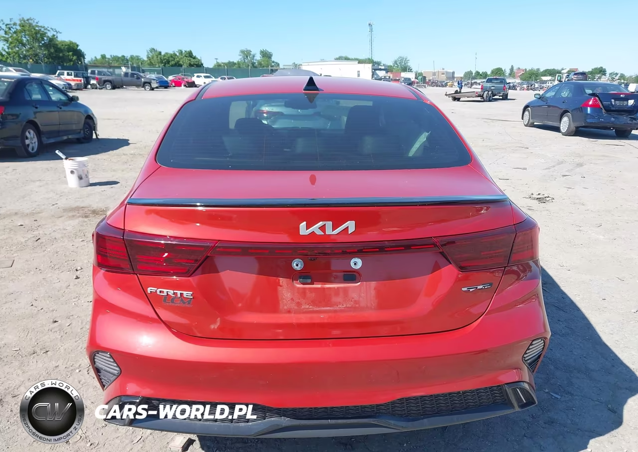 2022 Kia Forte Gt-Line VIN:3KPF54AD3NE453628 - 16