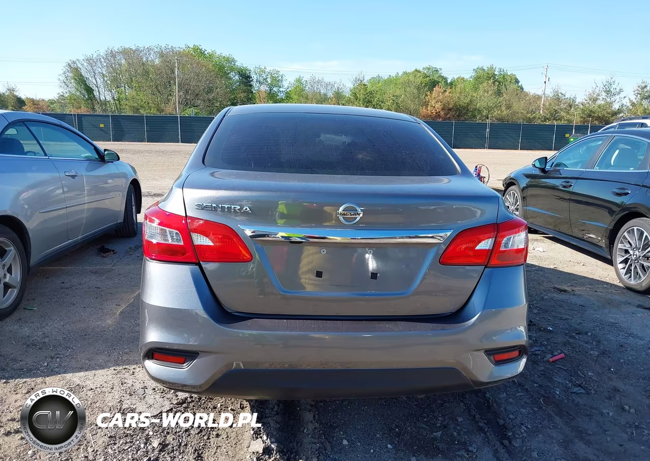 2019 Nissan Sentra S VIN:3N1AB7APXKY433548 - 17