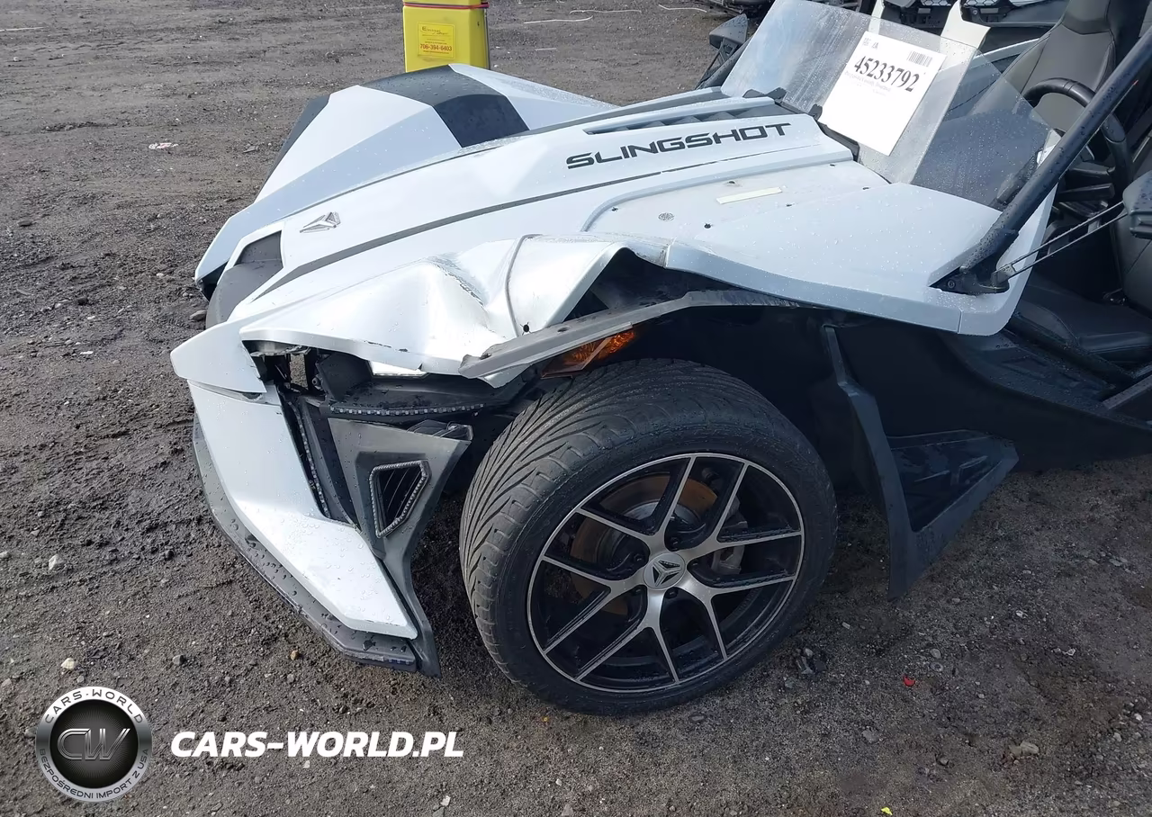 2022 Polaris Slingshot Sl VIN:57XAAPHD3N8153683 - 12