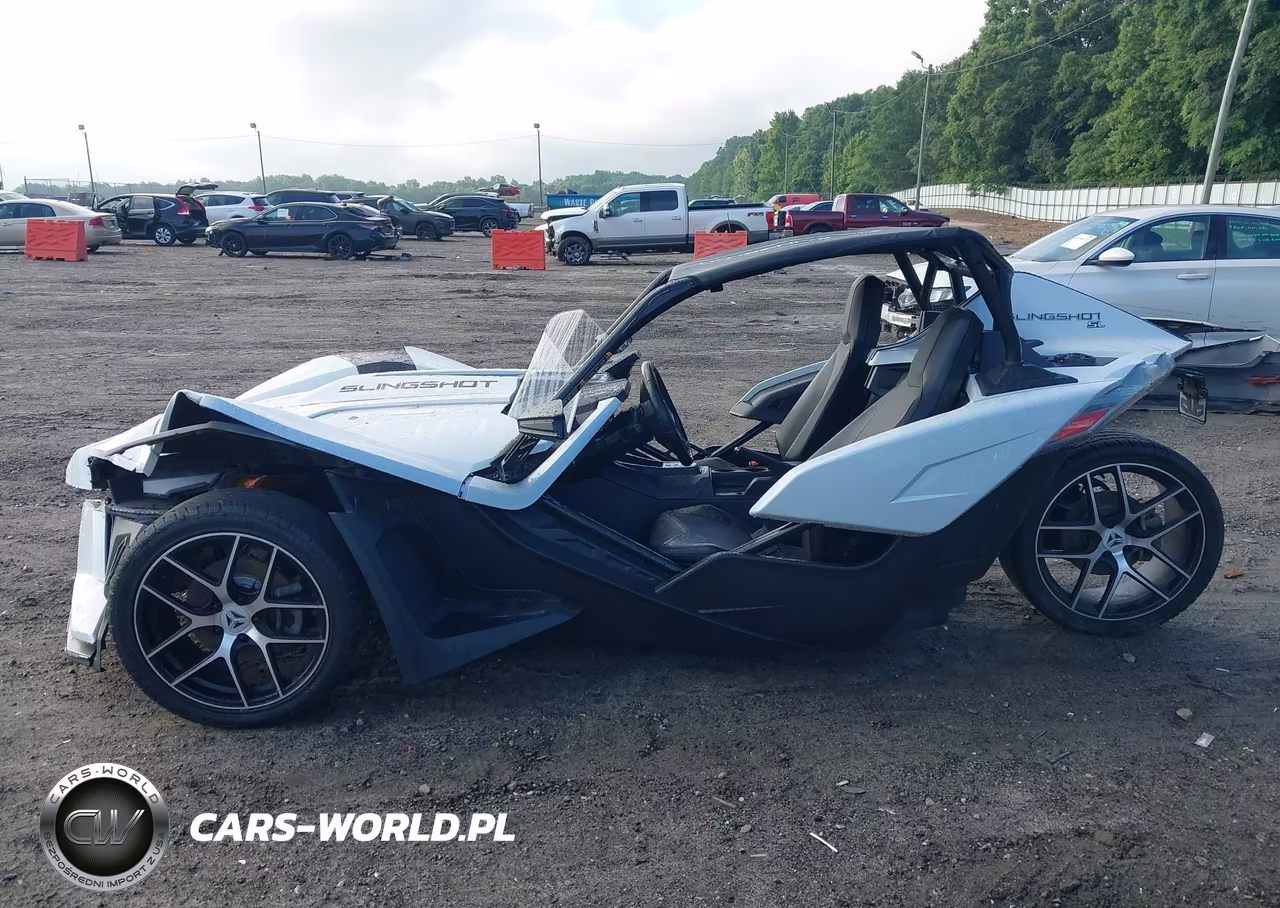 2022 Polaris Slingshot Sl VIN:57XAAPHD3N8153683 - 8