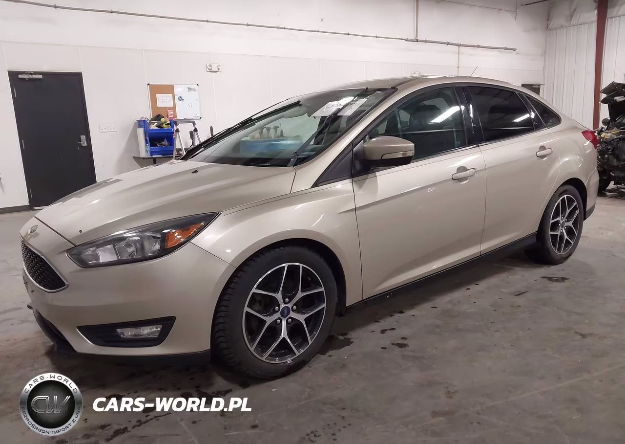 2017 Ford Focus Sel VIN:1FADP3H23HL252765 - 2