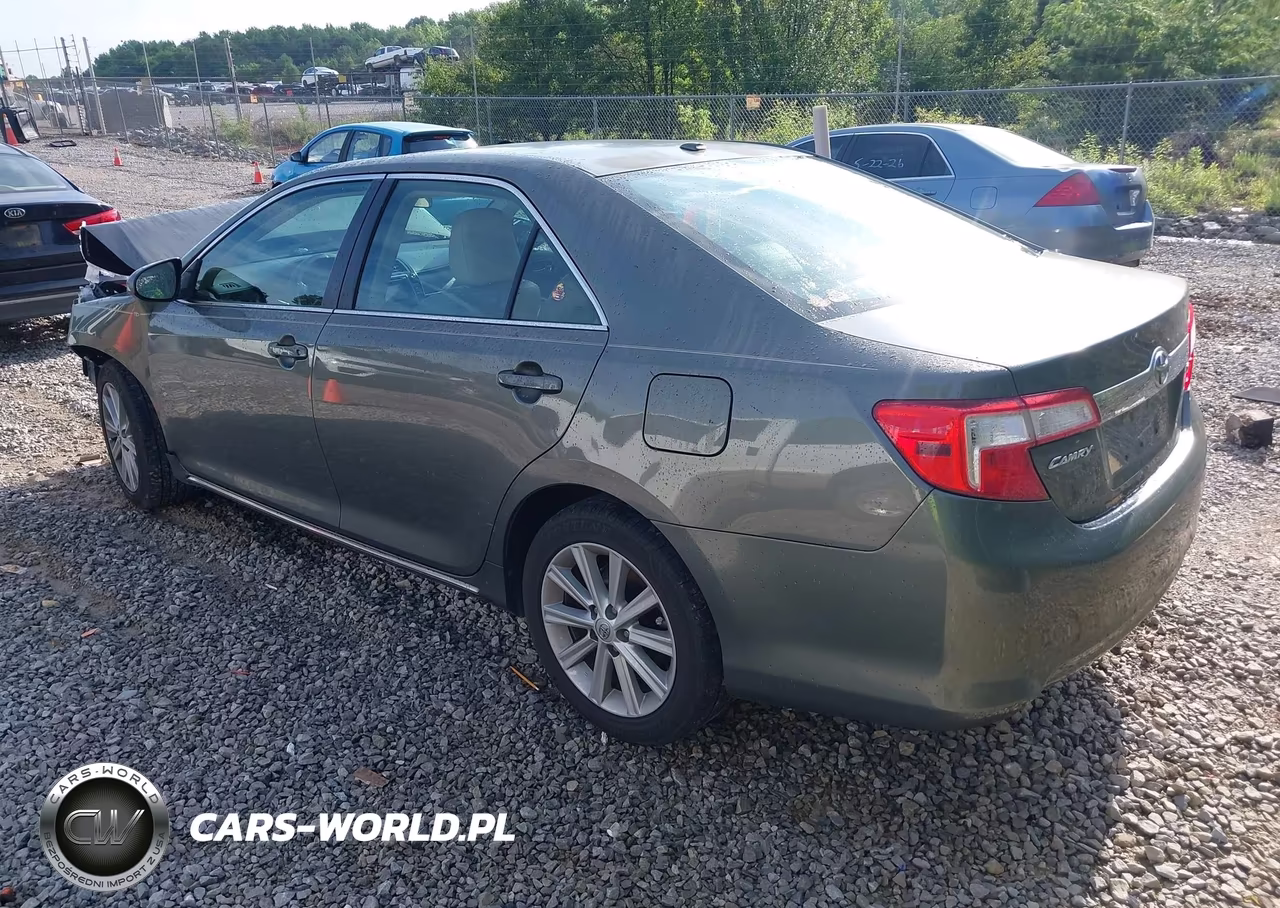 2014 Toyota Camry Xle VIN:4T1BF1FK6EU793001 - 3