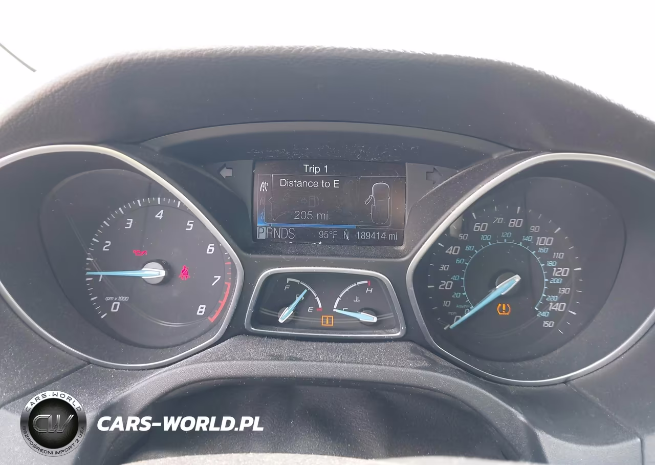 2012 Ford Focus Titanium VIN:1FAHP3N22CL361958 - 7