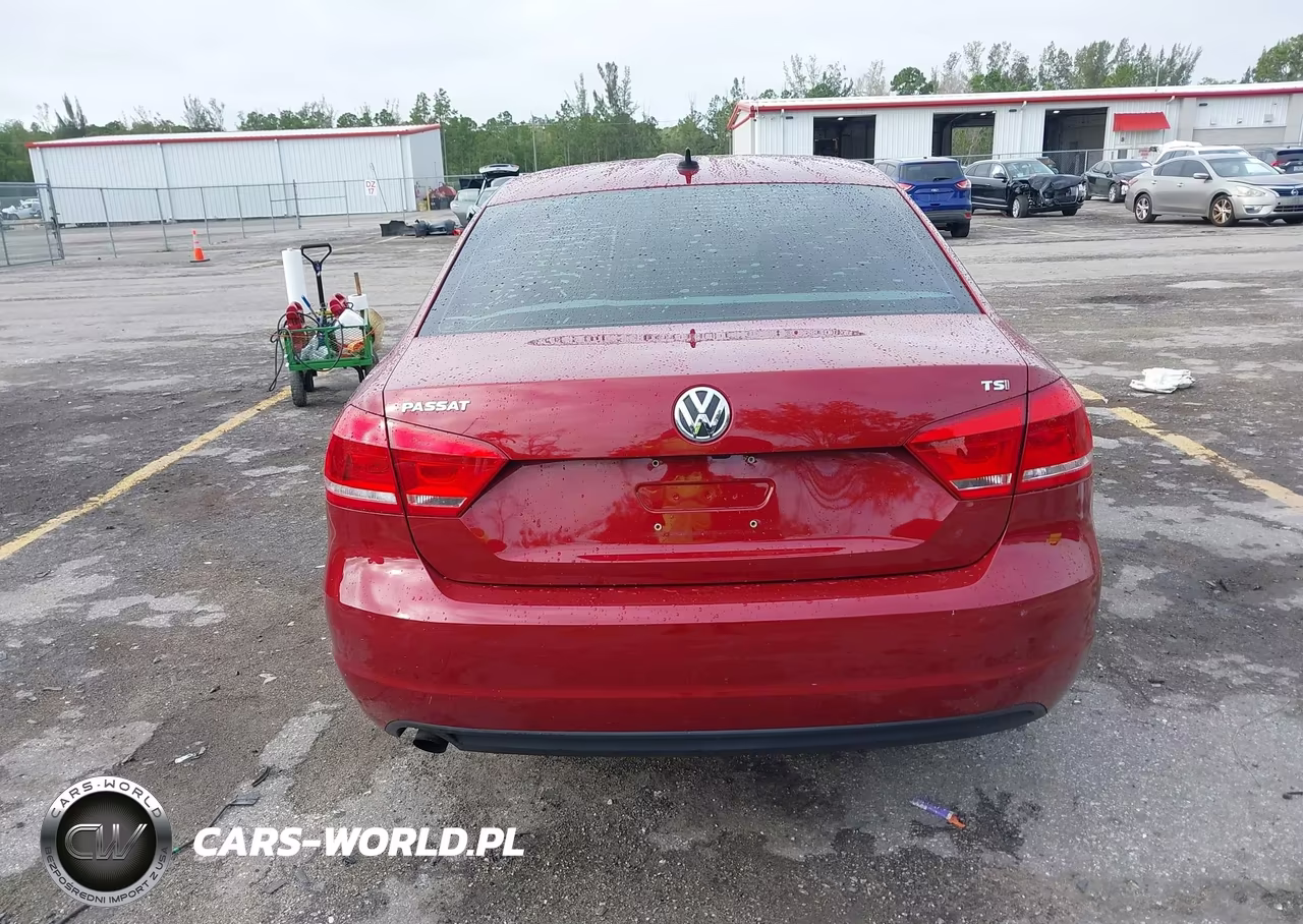 2015 Volkswagen Passat 1.8T Limited Edition VIN:1VWAS7A34FC109050 - 16