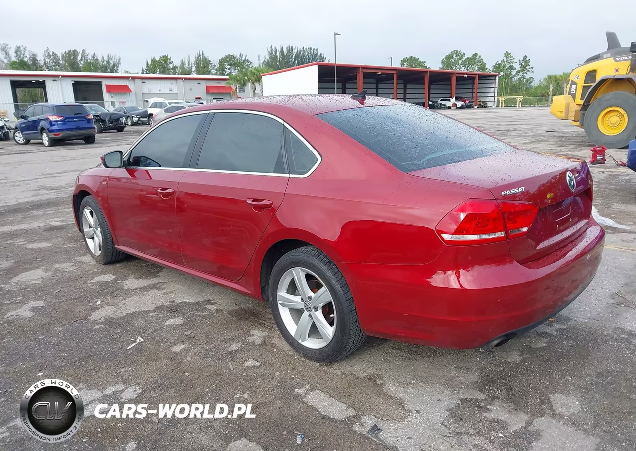 2015 Volkswagen Passat 1.8T Limited Edition VIN:1VWAS7A34FC109050 - 3