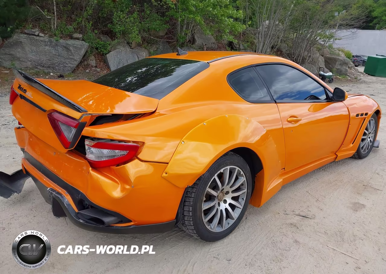 MASERATI GRANTURISMO VIN:ZAM45VLA0D0070622 - 4
