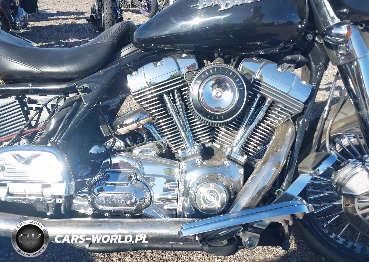 2007 Harley-Davidson Flhx VIN:1HD1KB4117Y704103 - 8