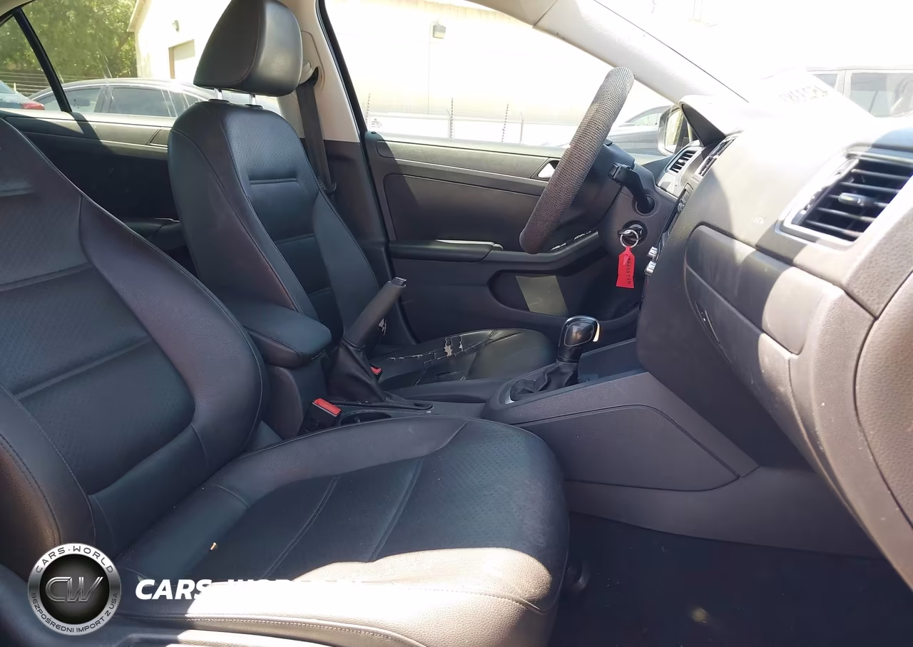 2014 Volkswagen Jetta 1.8T Se VIN:3VWD17AJ2EM306603 - 5