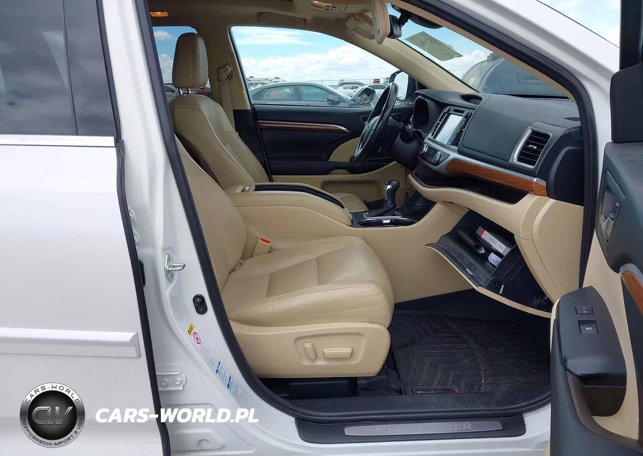 2017 Toyota Highlander Limited Platinum VIN:5TDDZRFH8HS359856 - 5