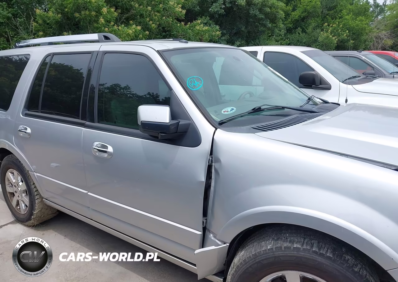 2014 Ford Expedition Limited VIN:1FMJU1K56EEF65415 - 12