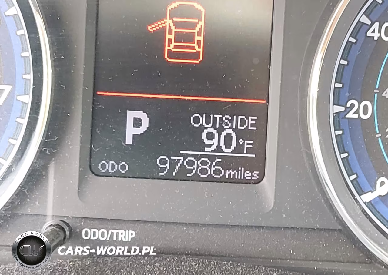 2019 Toyota Corolla Le VIN:5YFBURHE5KP879313 - 16