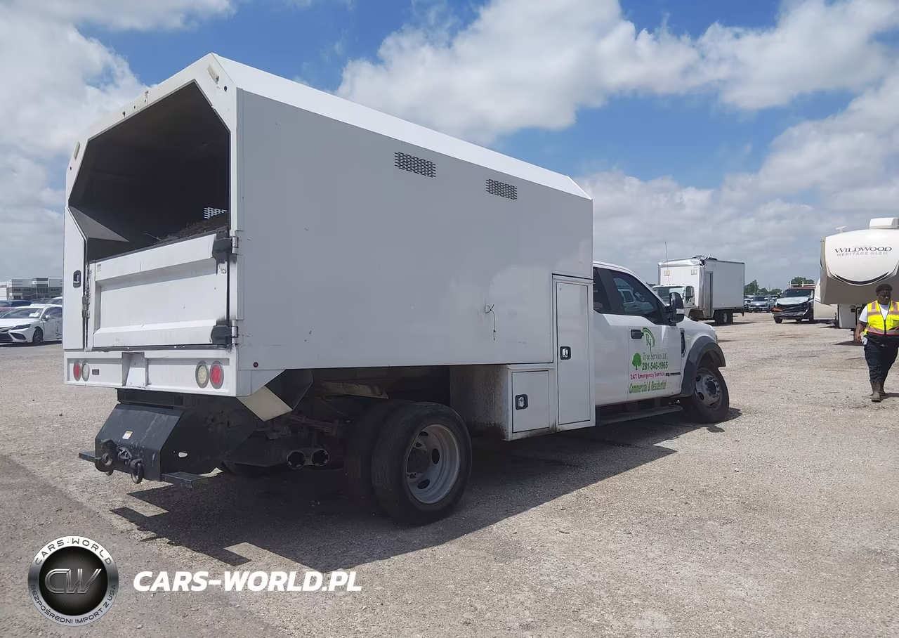 2017 Ford F-550 Chassis Xl VIN:1FD0X5HT0HEB62714 - 4