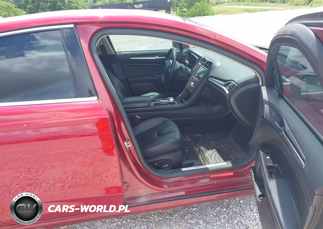 2019 Ford Fusion Titanium VIN:3FA6P0D94KR153116 - 5