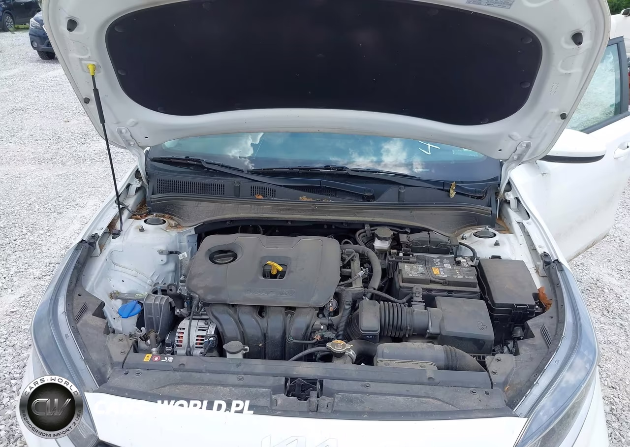 2023 Kia Forte Lxs VIN:3KPF24ADXPE633409 - 10