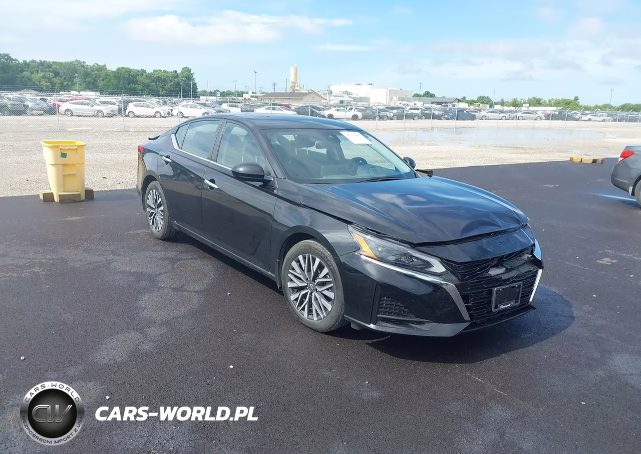 2023 Nissan Altima Sv Fwd