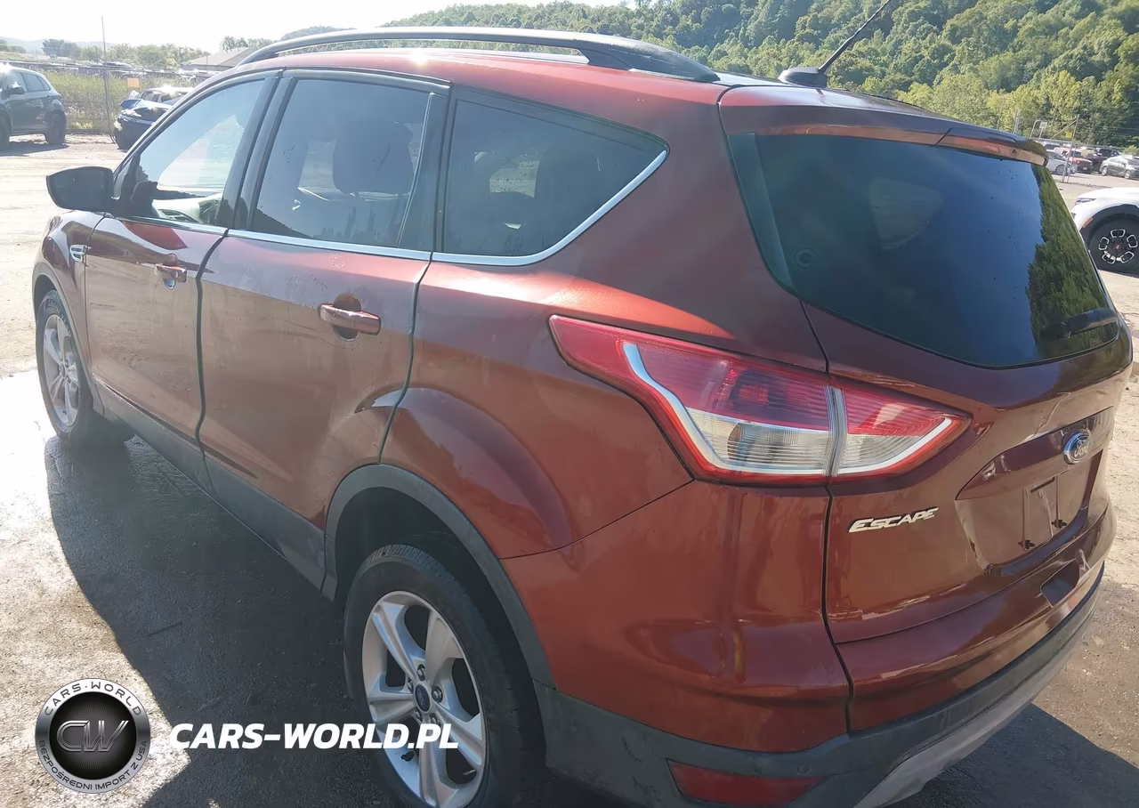 2015 Ford Escape Se VIN:1FMCU9GX0FUA75870 - 3