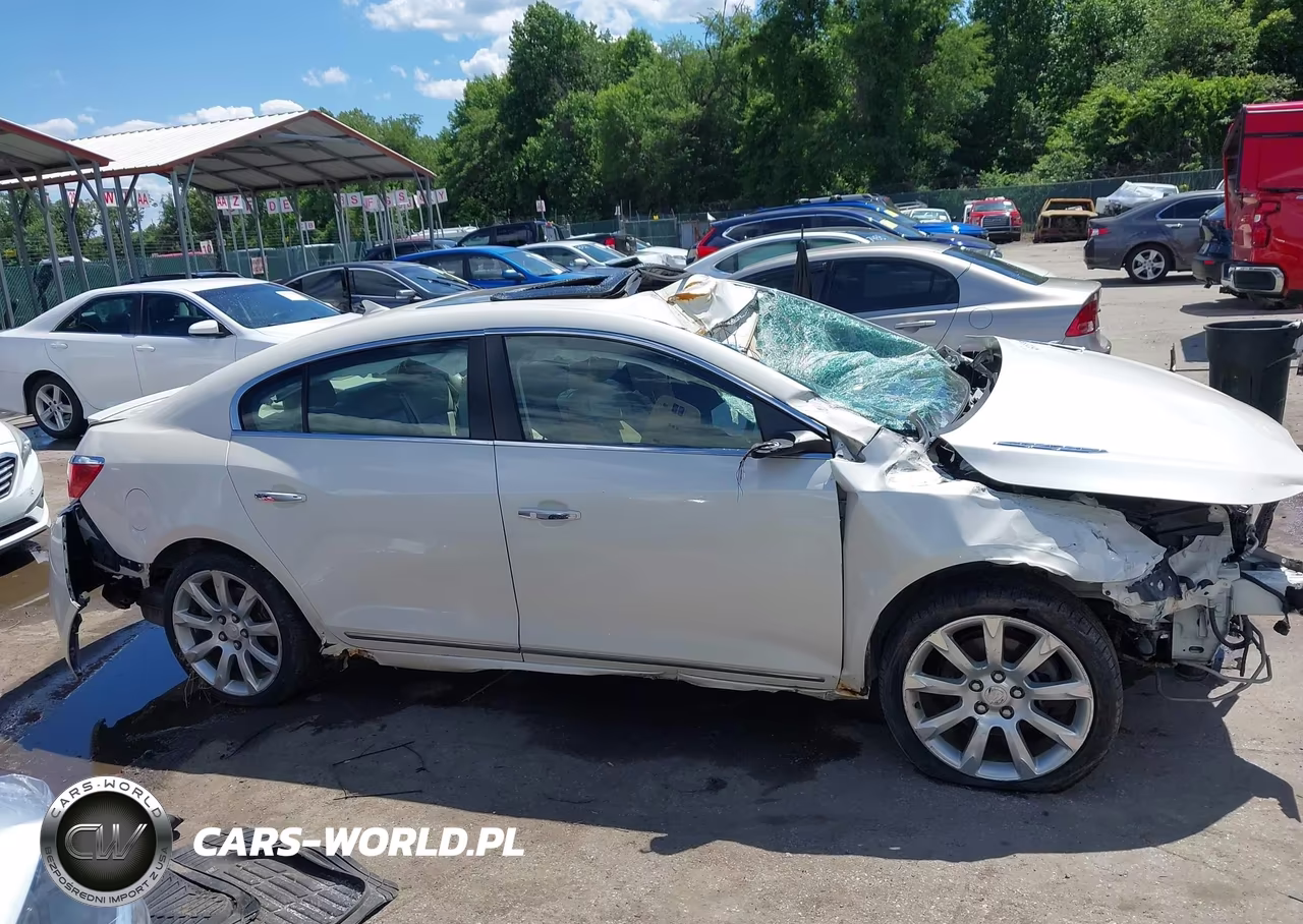 2010 Buick Lacrosse Cxs VIN:1G4GE5GV6AF305205 - 13