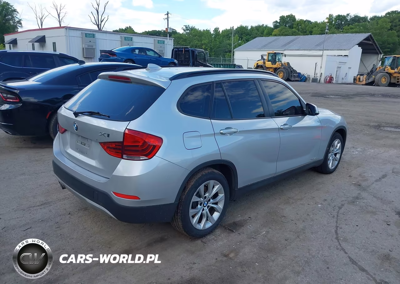 2013 BMW X1 xDrive28I VIN:WBAVL1C54DVR89291 - 4