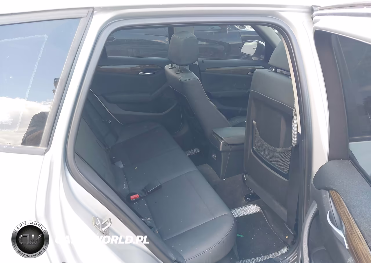 2013 BMW X1 xDrive28I VIN:WBAVL1C54DVR89291 - 8