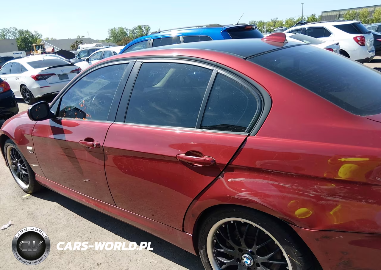 2011 BMW 328I xDrive VIN:WBAPK7C58BA822080 - 14