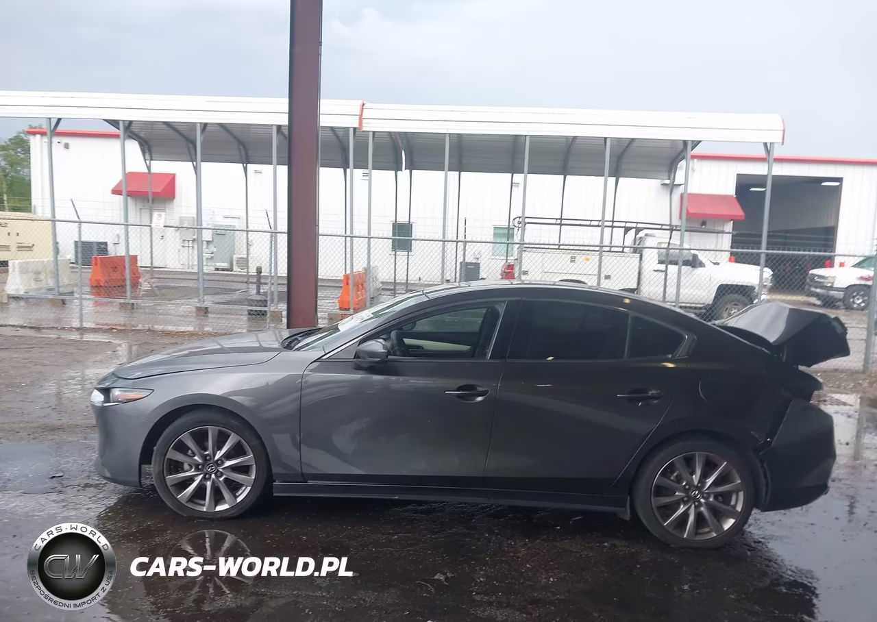 2020 Mazda Mazda3 Premium Package VIN:JM1BPAEM6L1171582 - 14