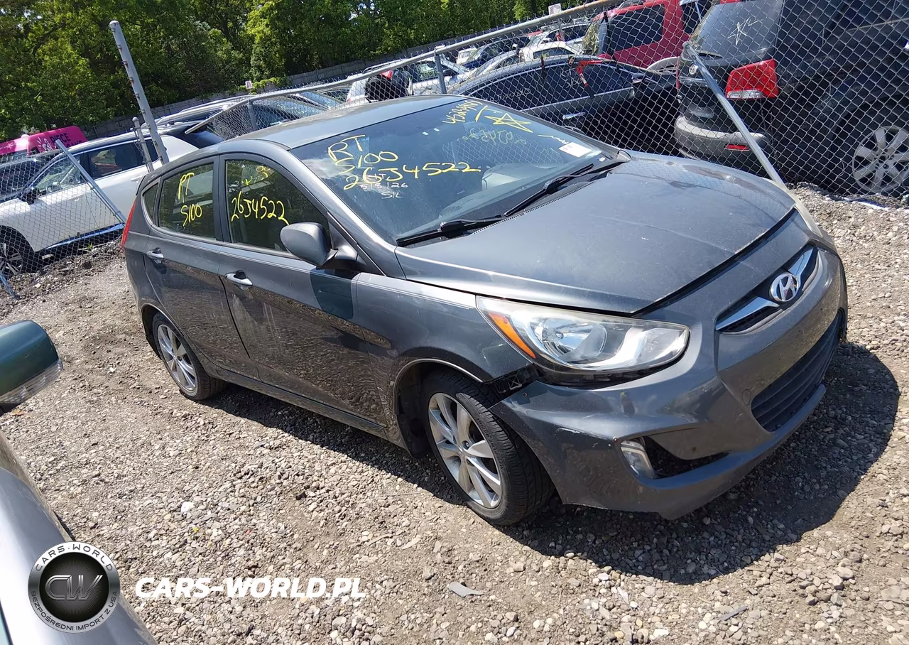 2013 Hyundai Accent Se
