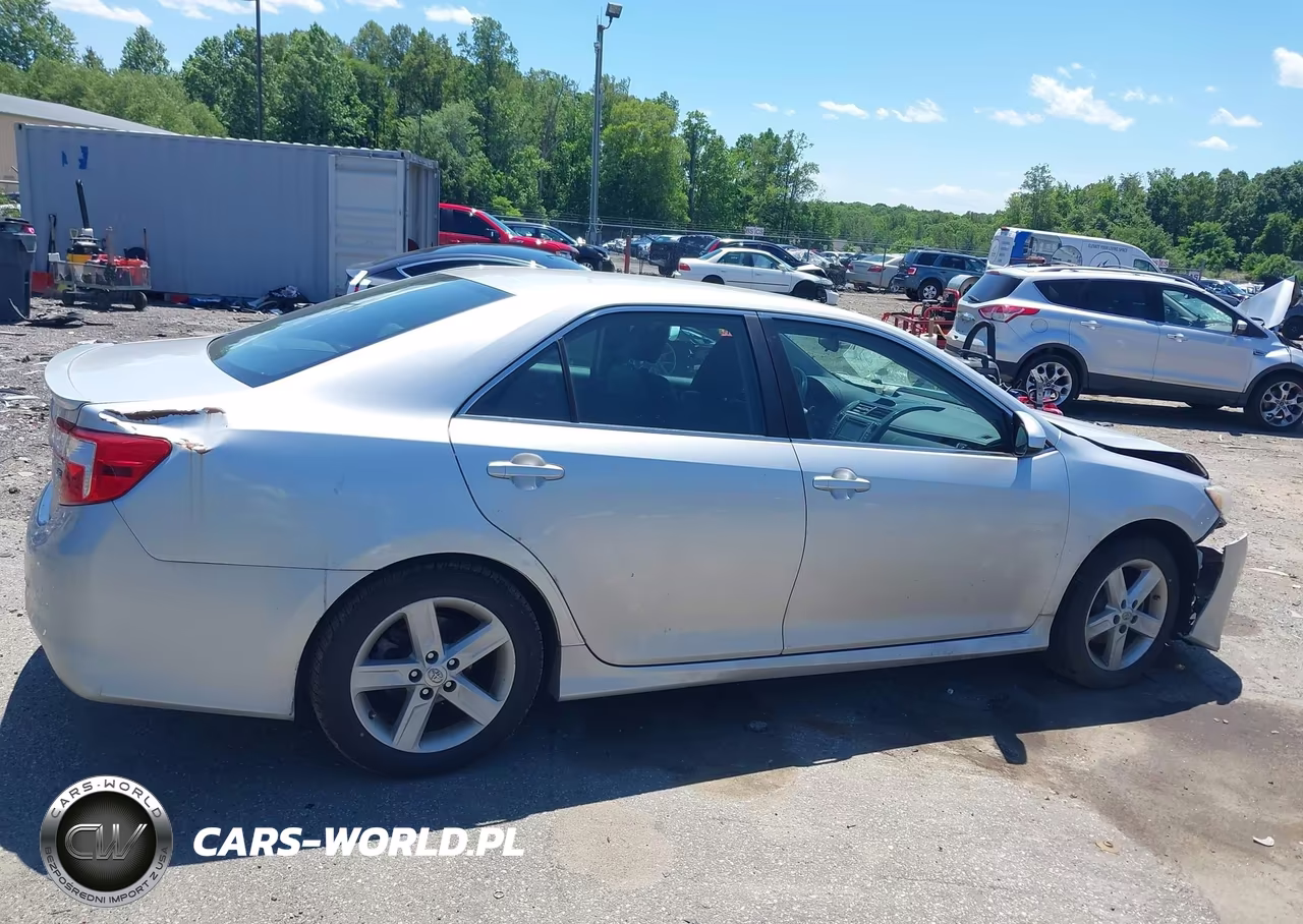 2014 Toyota Camry Se VIN:4T1BF1FK5EU385914 - 12