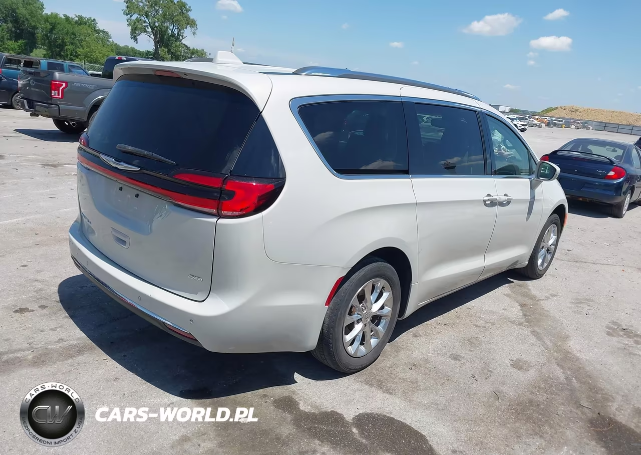 2021 Chrysler Pacifica Touring L Awd VIN:2C4RC3BG0MR510984 - 4