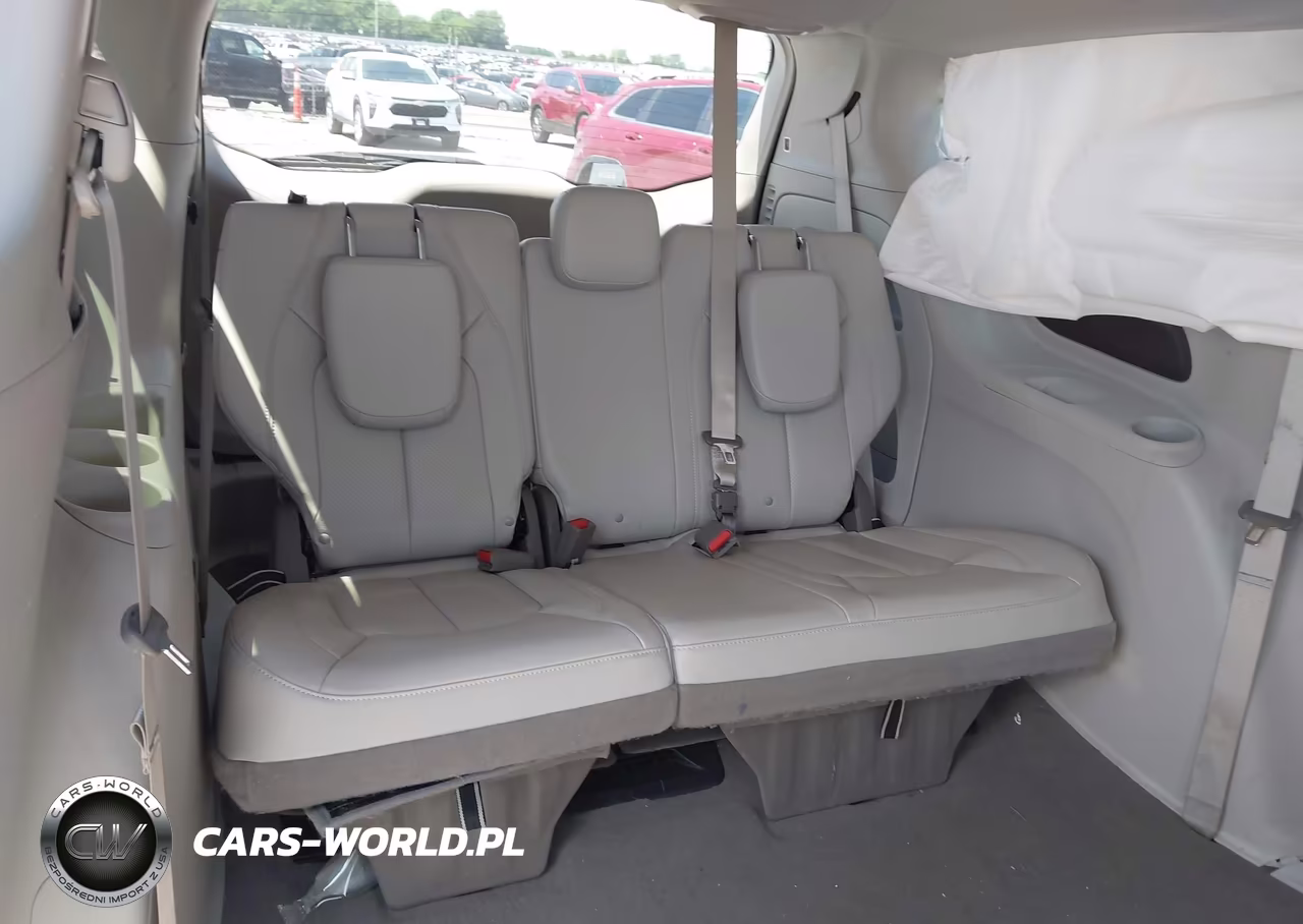 2021 Chrysler Pacifica Touring L Awd VIN:2C4RC3BG0MR510984 - 8
