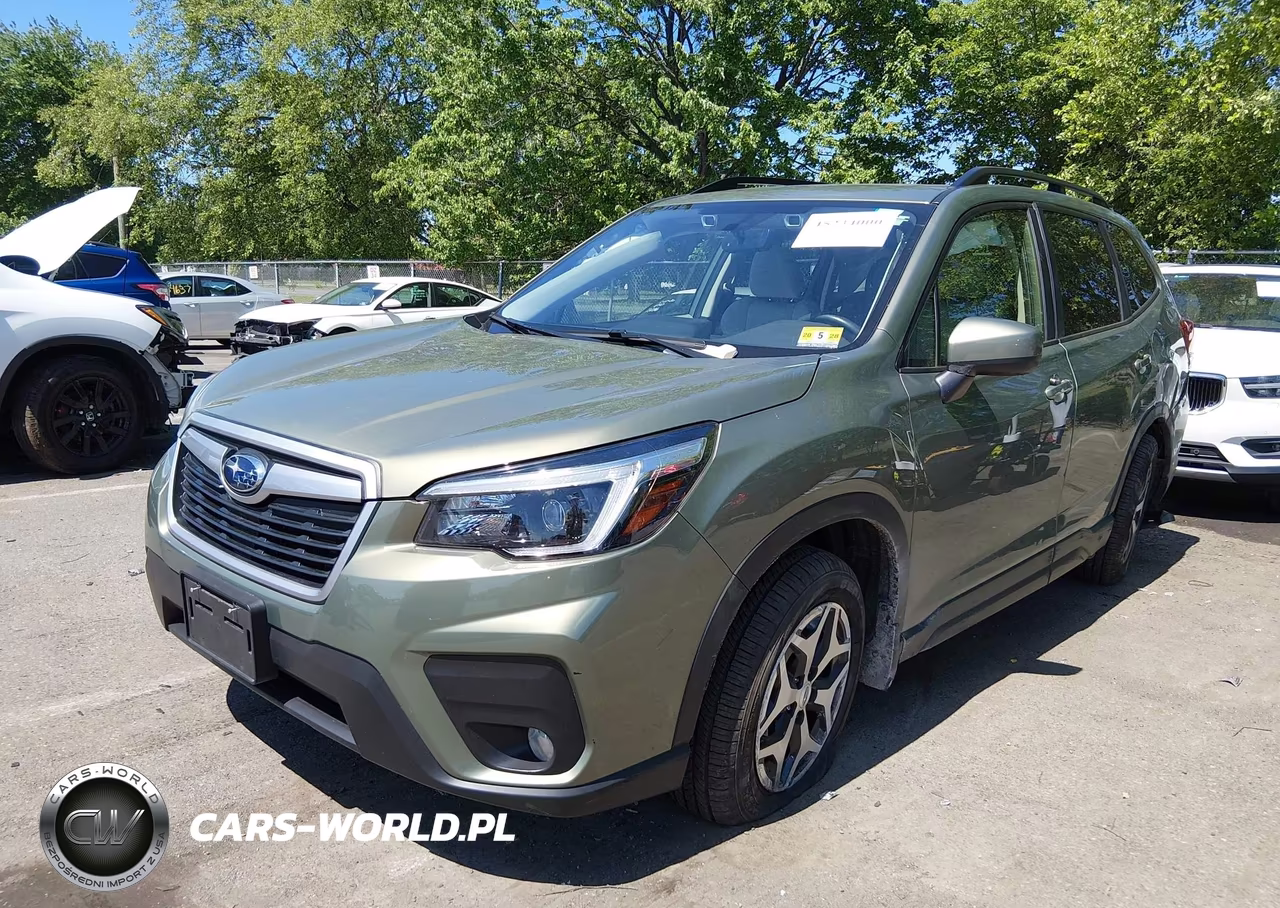 2021 Subaru Forester Premium VIN:JF2SKAJC8MH521736 - 2