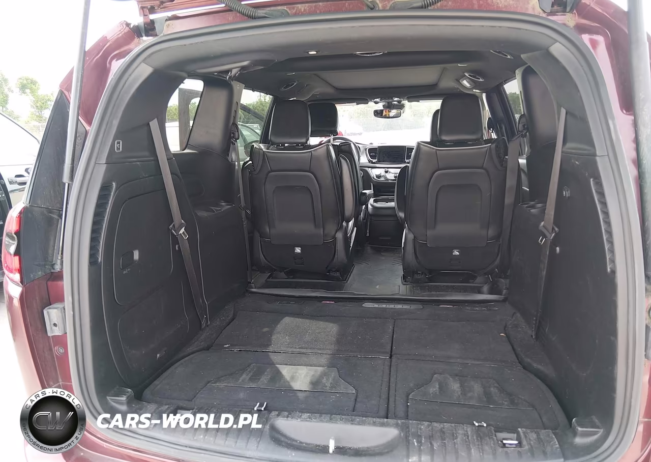 2022 Chrysler Pacifica Hybrid Limited VIN:2C4RC1S75NR137138 - 18