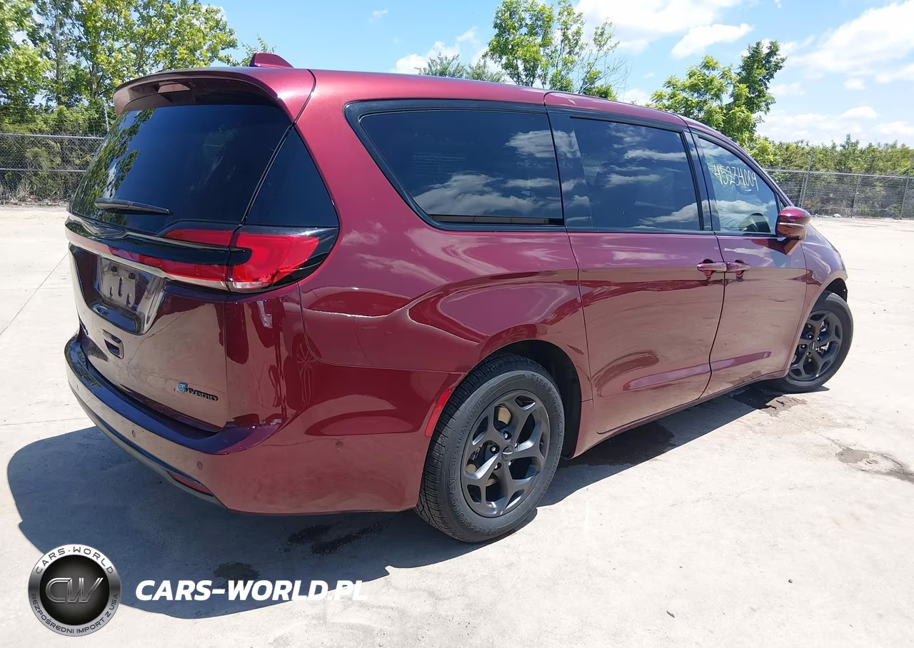 2022 Chrysler Pacifica Hybrid Limited VIN:2C4RC1S75NR137138 - 4
