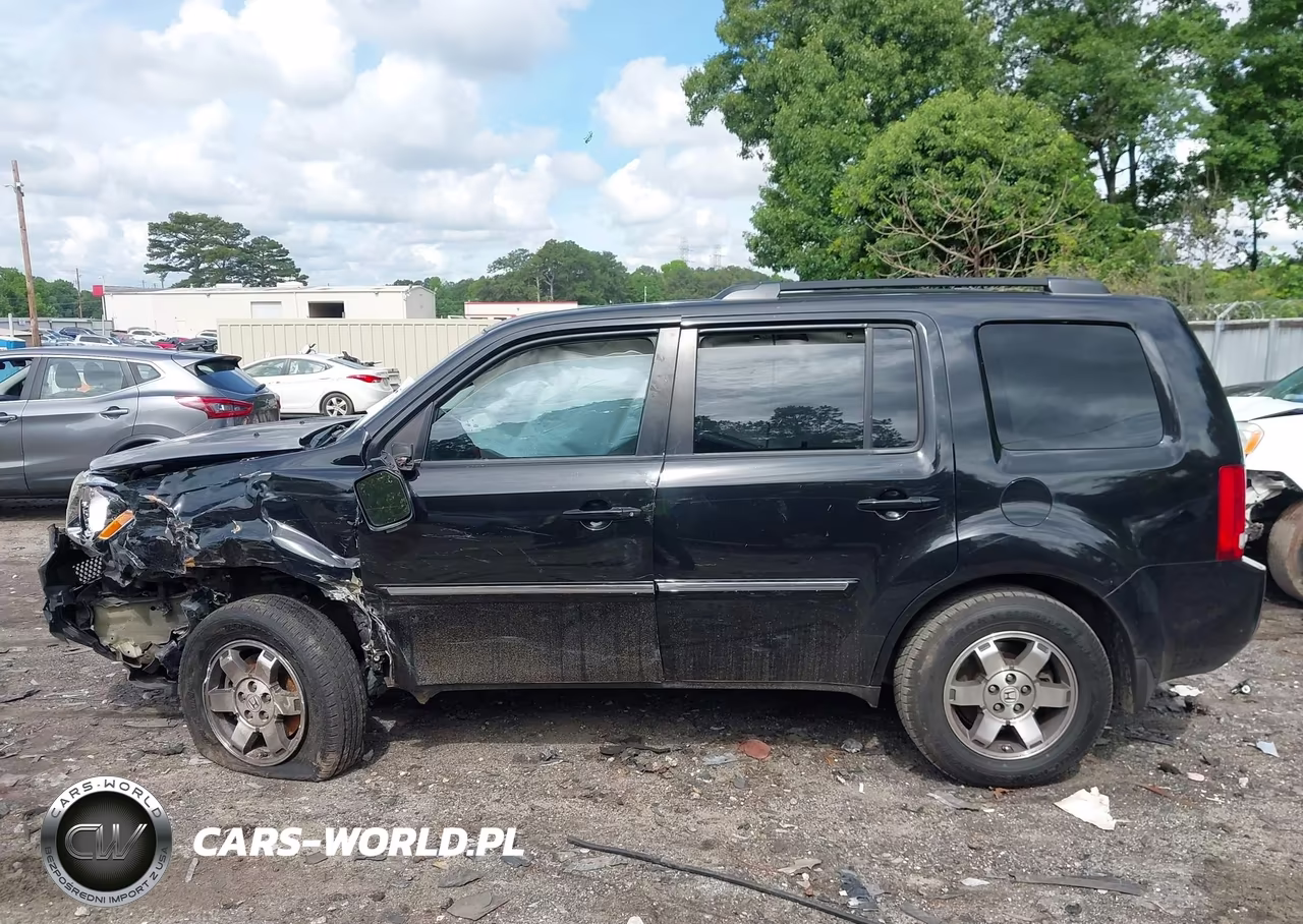 2011 Honda Pilot Touring VIN:5FNYF3H97BB038710 - 14