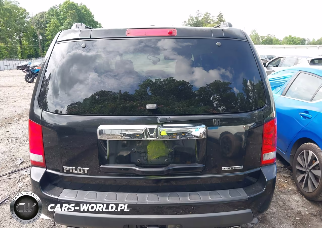 2011 Honda Pilot Touring VIN:5FNYF3H97BB038710 - 16