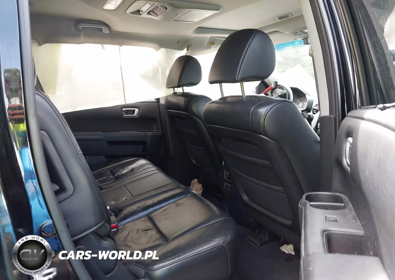 2011 Honda Pilot Touring VIN:5FNYF3H97BB038710 - 8