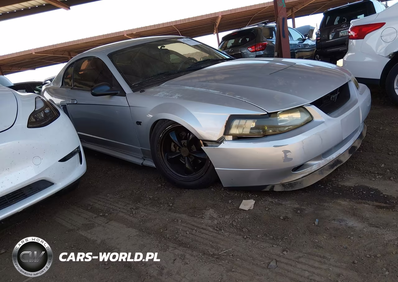 2003 Ford Mustang