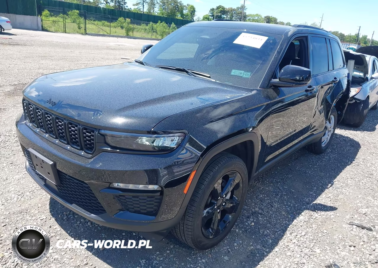 2025 Jeep Grand Cherokee Limited 4X4 VIN:1C4RJHBG9SC336132 - 2