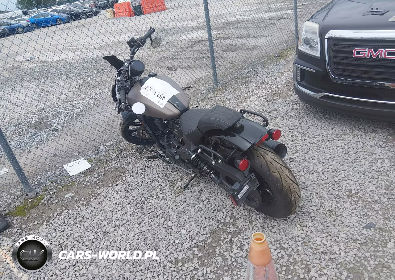 2025 Indian Motorcycle Co. Sport Scout Limited +Tech VIN:56KSSF761S3202924 - 3