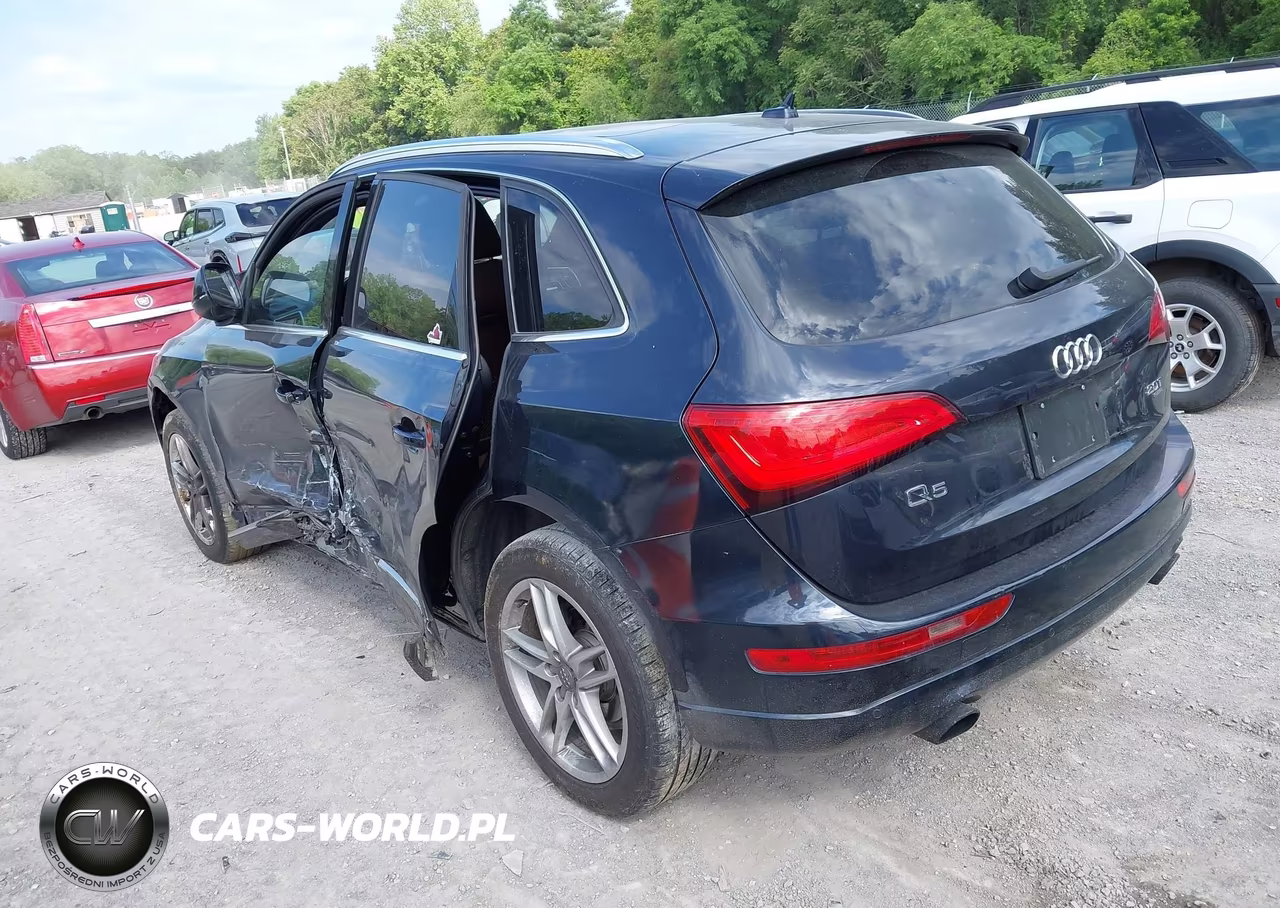 2014 Audi Q5 2.0T Premium VIN:WA1LFAFP3EA027467 - 3